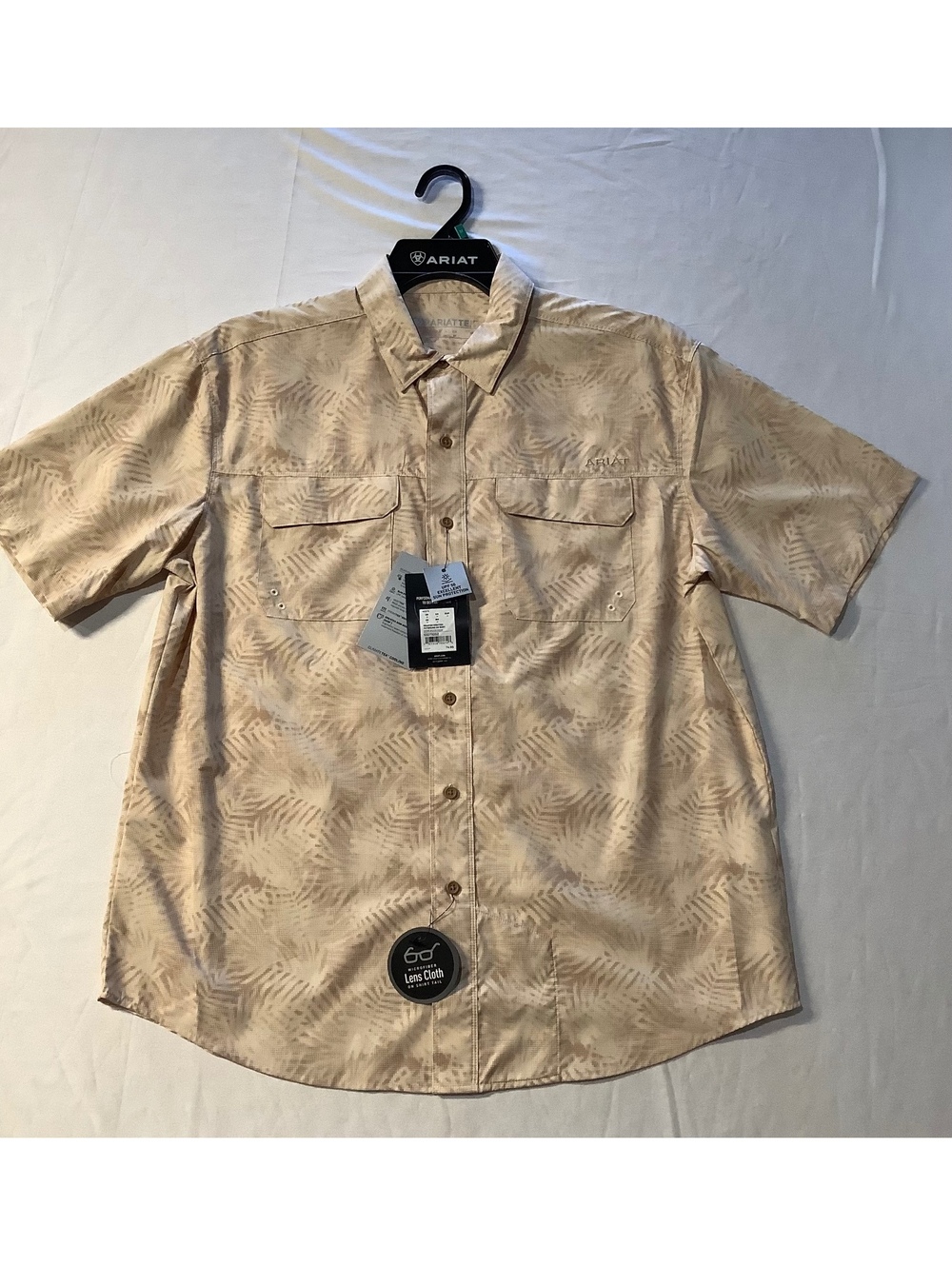 Ariat Men's Short Sleeve Venttek Printed Shirt Beige Palm Leaf Pattern Size L